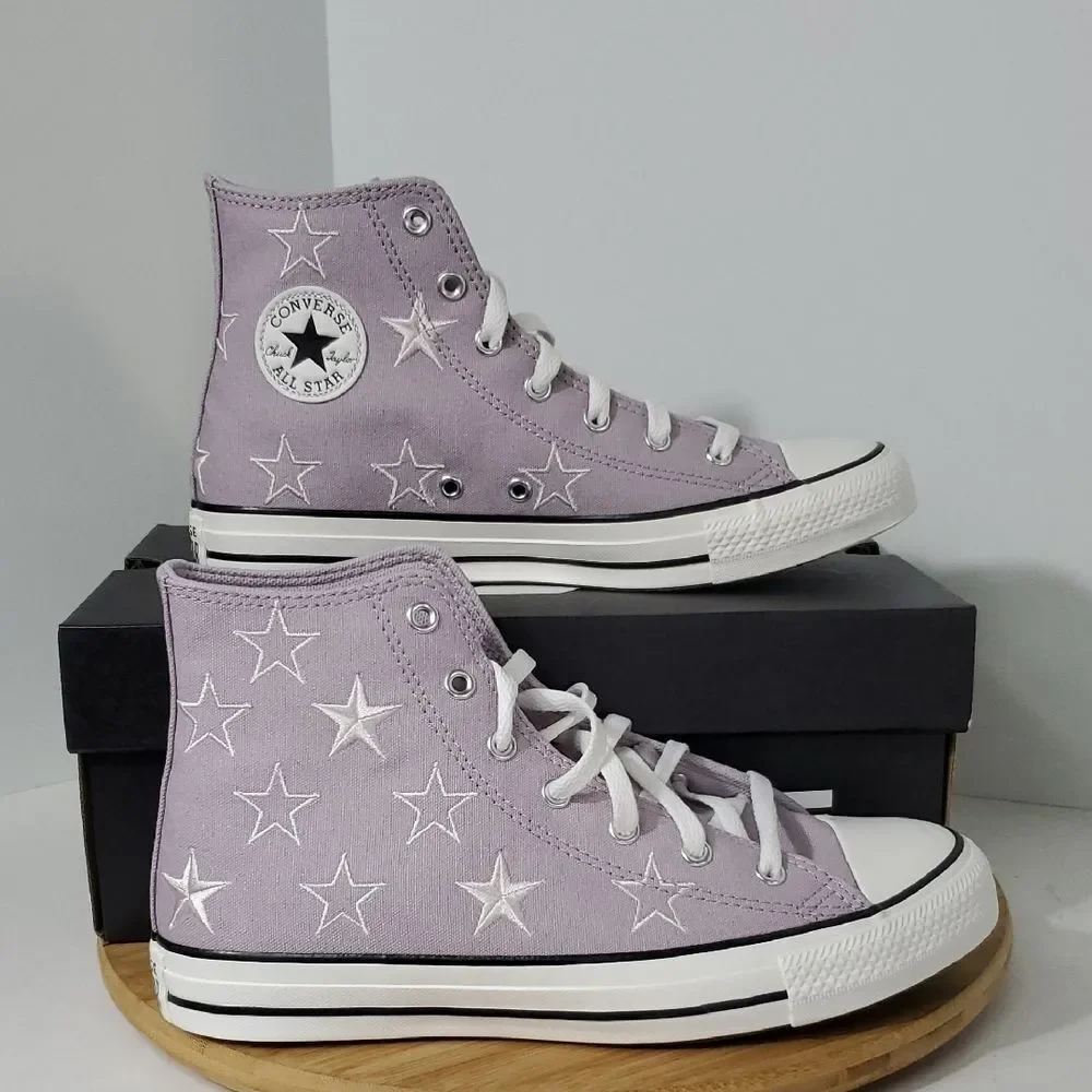 Converse Kids CTAS Hi Sneakers in Thistle Kids 7/ EU 40 NIB